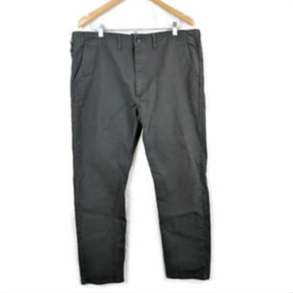 levi's black chino pants